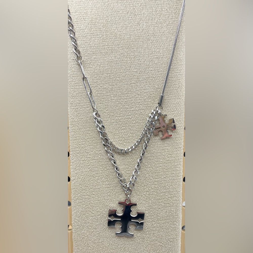 Tom Tom Multi Chain Necklace Set - Picture 3 of 3